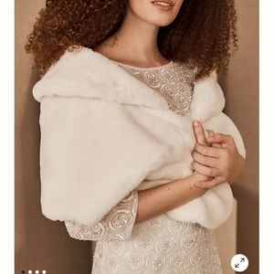 BHLDN Maxime Faux Fur Wrap - Size Medium - PERFECT CONDITION!!